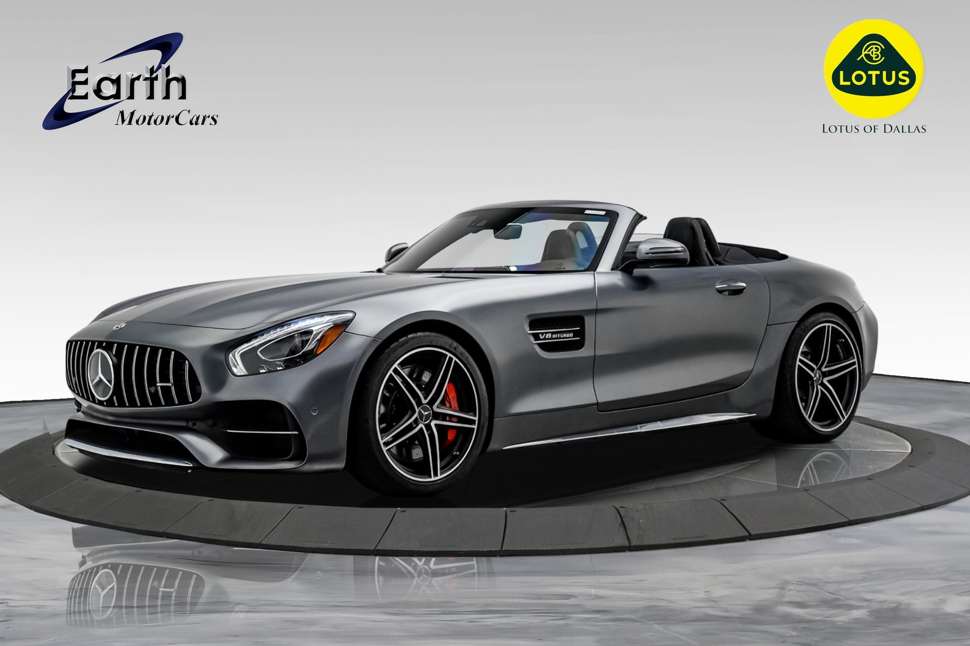 2018 Mercedes-Benz AMG GT Roadster