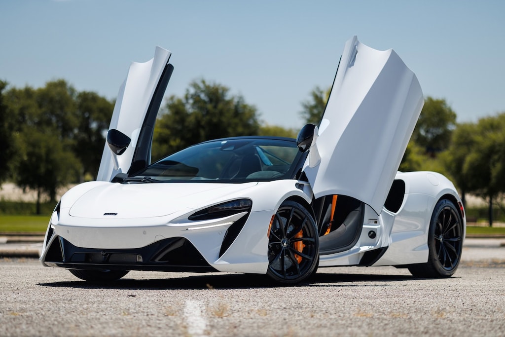 Used 2025 Mclaren Artura Convertible Tech/Black Pack - LOADED Convertible