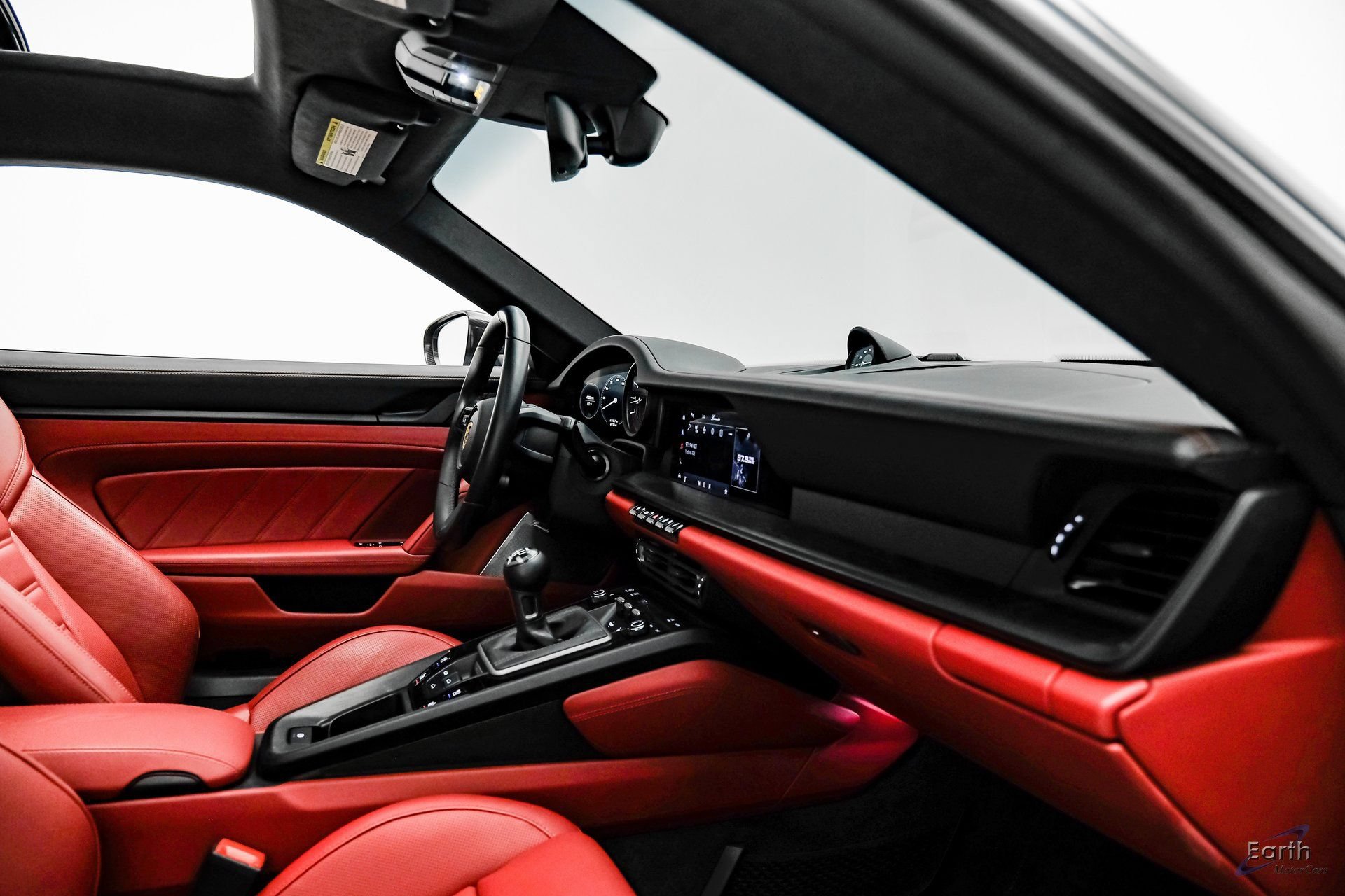 2024 Porsche 911 GTS - Photo 47