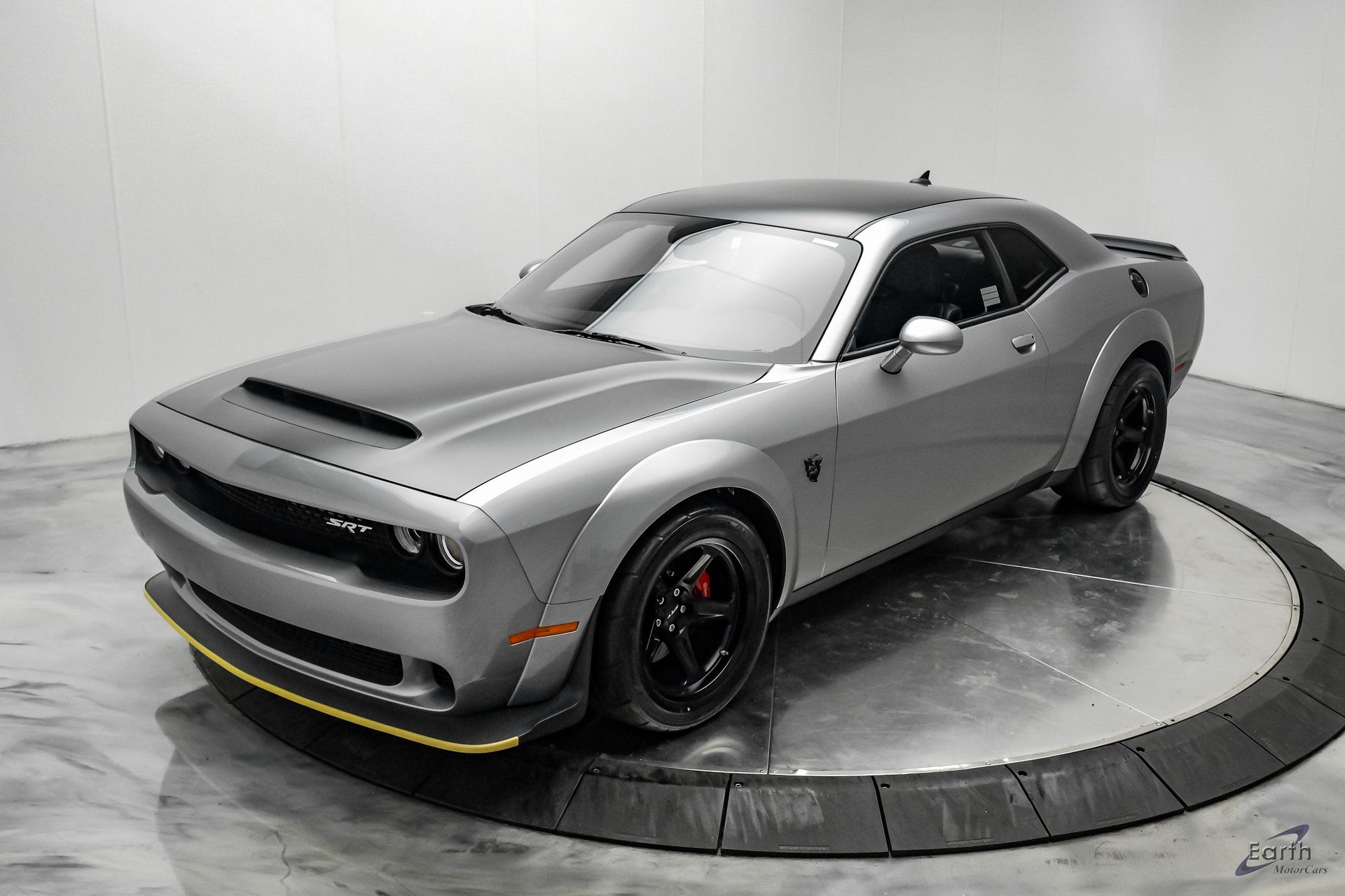 2018 Dodge Challenger SRT - Photo 6