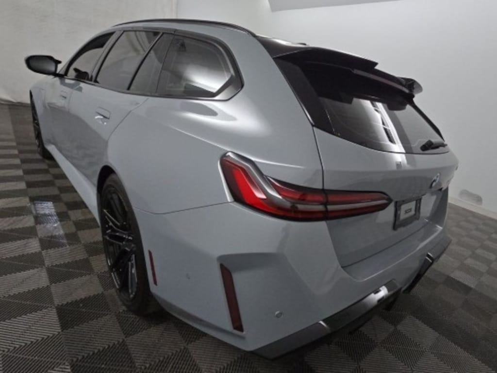 Used 2025 BMW M5 Touring Executive Driving Assist M Drive Pro 700-M 4D Wagon