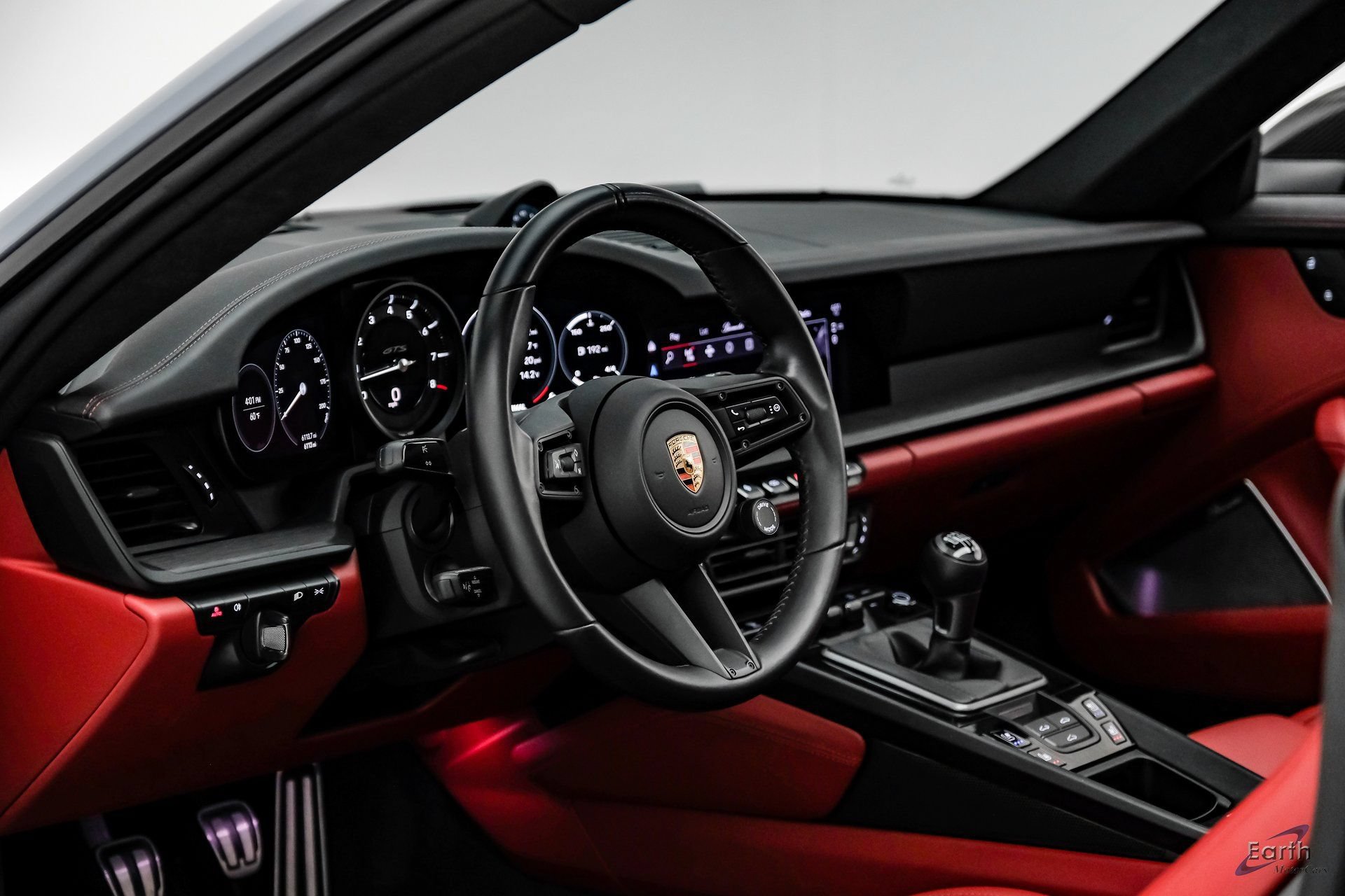 2024 Porsche 911 GTS - Photo 44
