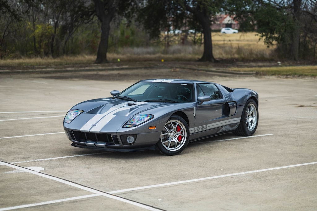 Used 2006 Ford GT 4-Option Spec Like New 924-Miles! 2D Coupe