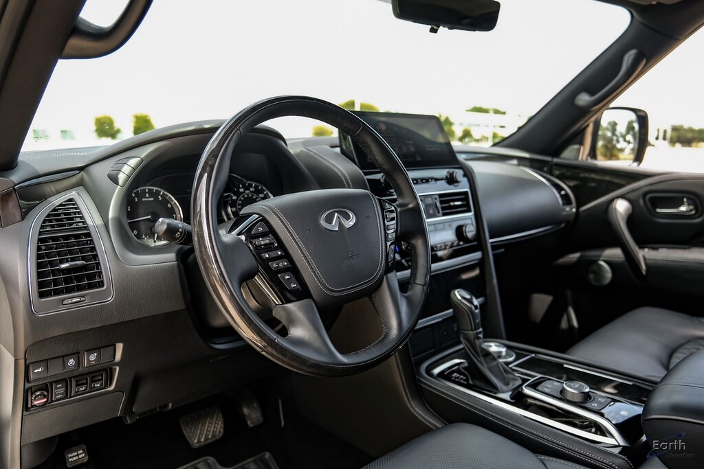 Used 2024 INFINITI QX80 Sensory Dark Chrome Appearance Package 4D Sport Utility