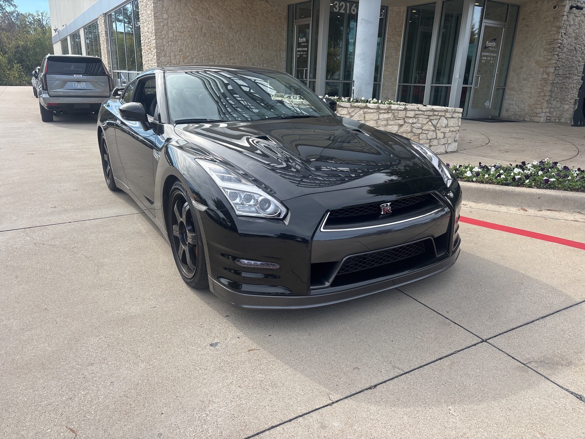 2013 Nissan GT-R Premium photo 3