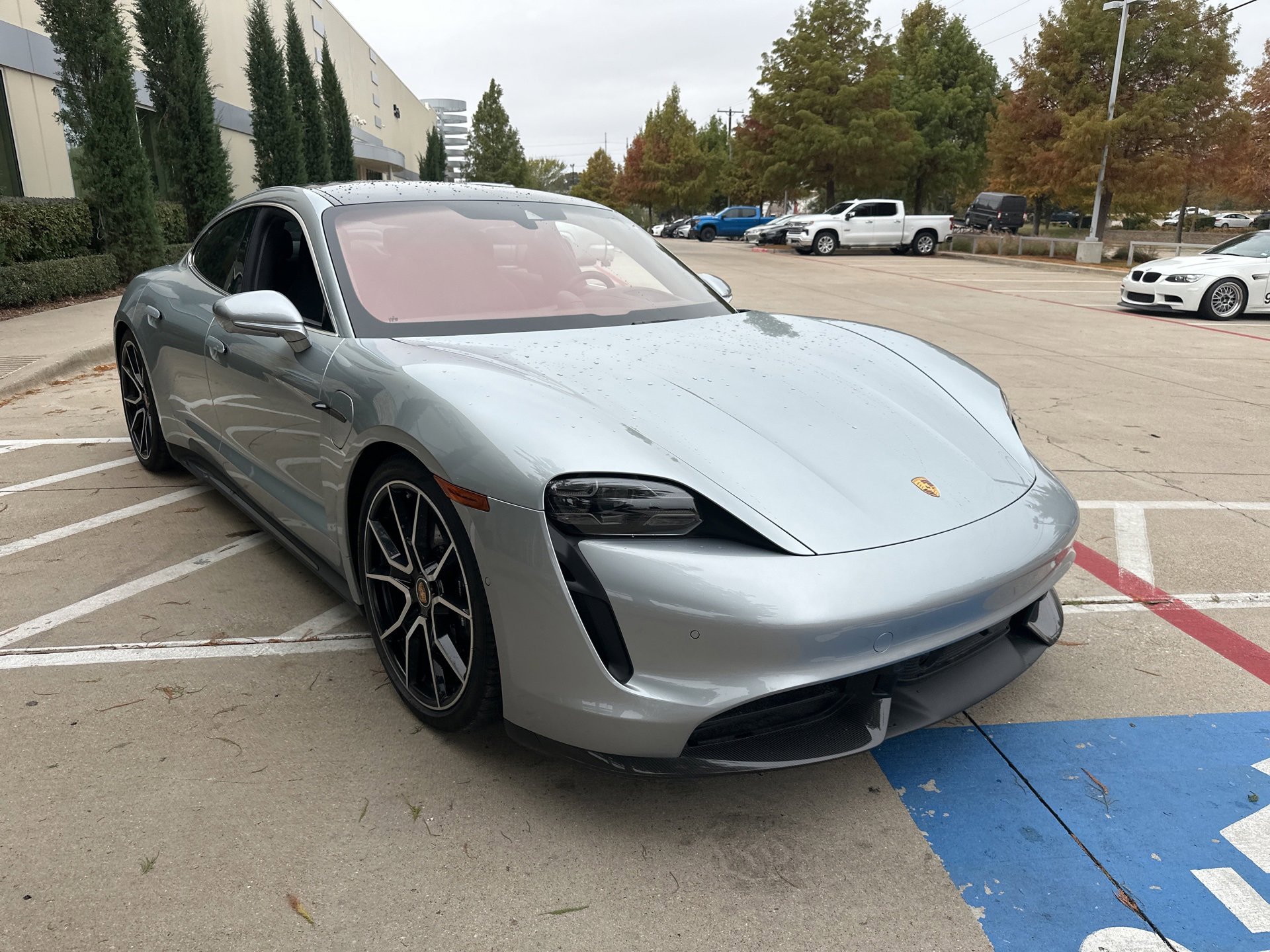 2023 Porsche Taycan Turbo S photo 3