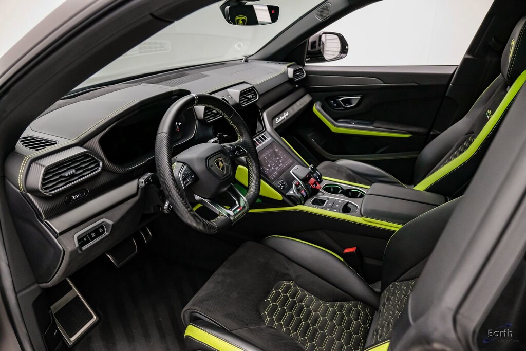 Used 2022 Lamborghini Urus Unicolor Alcantara Seat Upholstery 4D Sport Utility