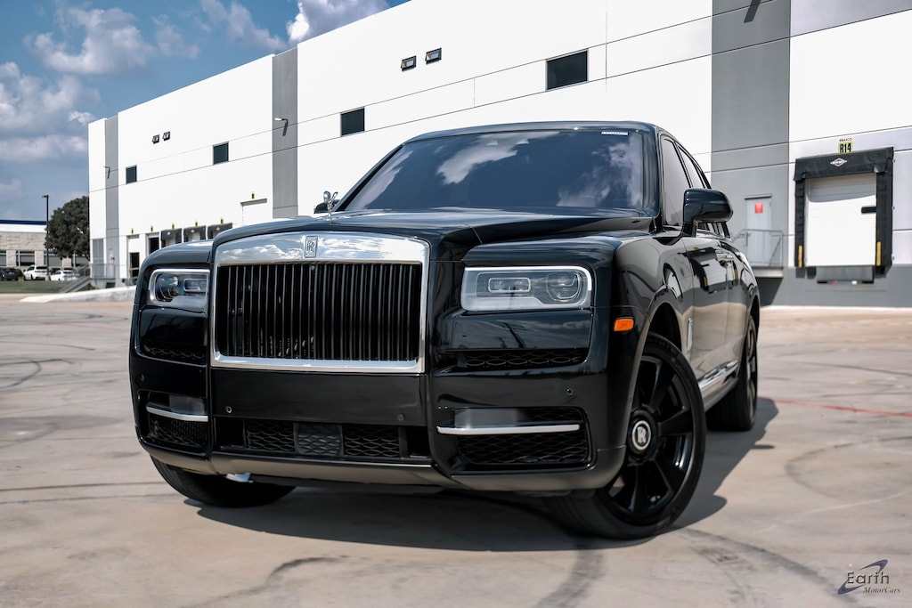 Used 2022 Rolls-Royce Cullinan Starlight BESPOKE INTERIOR 4D Sport Utility
