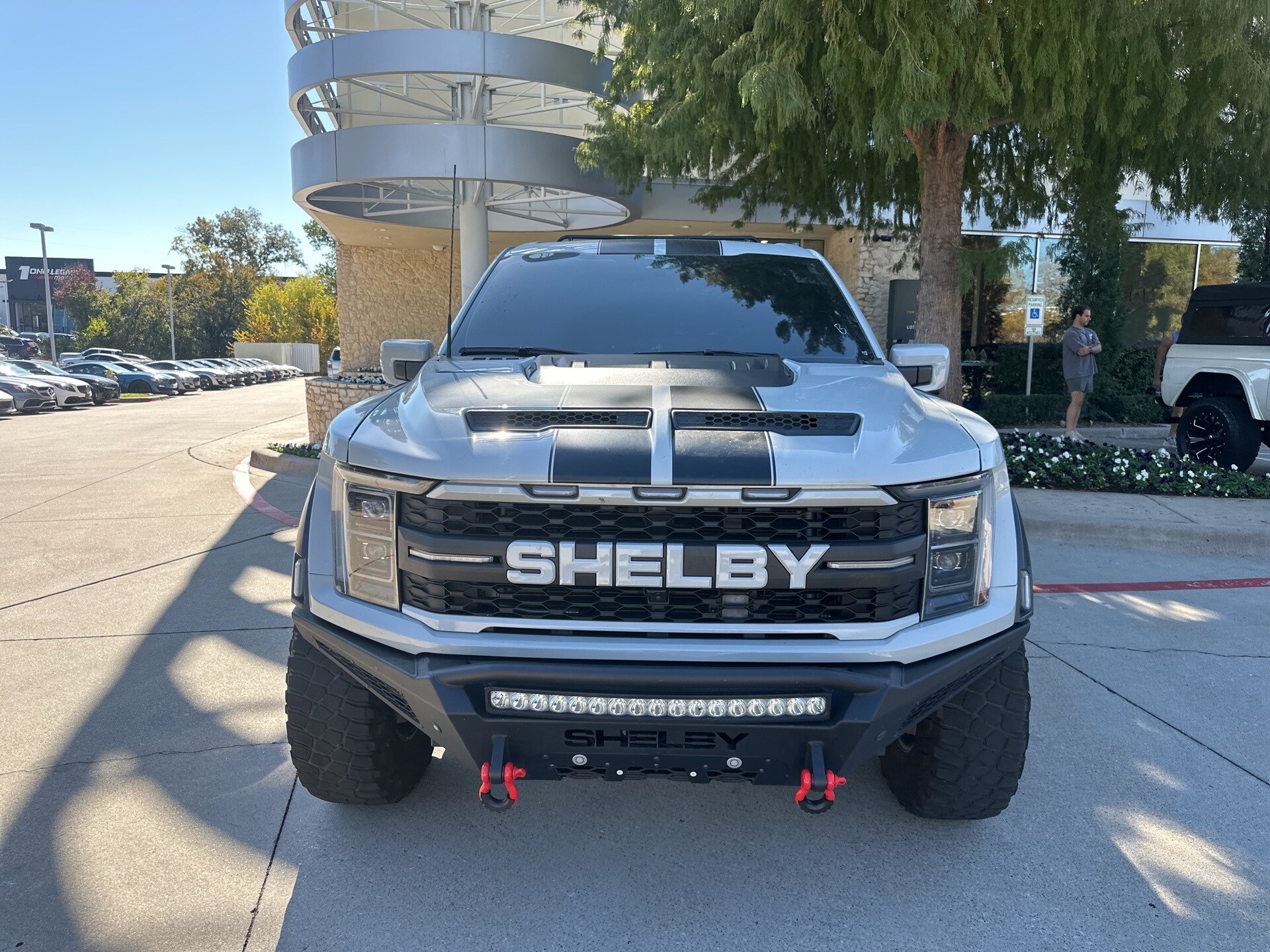 2023 Ford F-150 Raptor photo 2