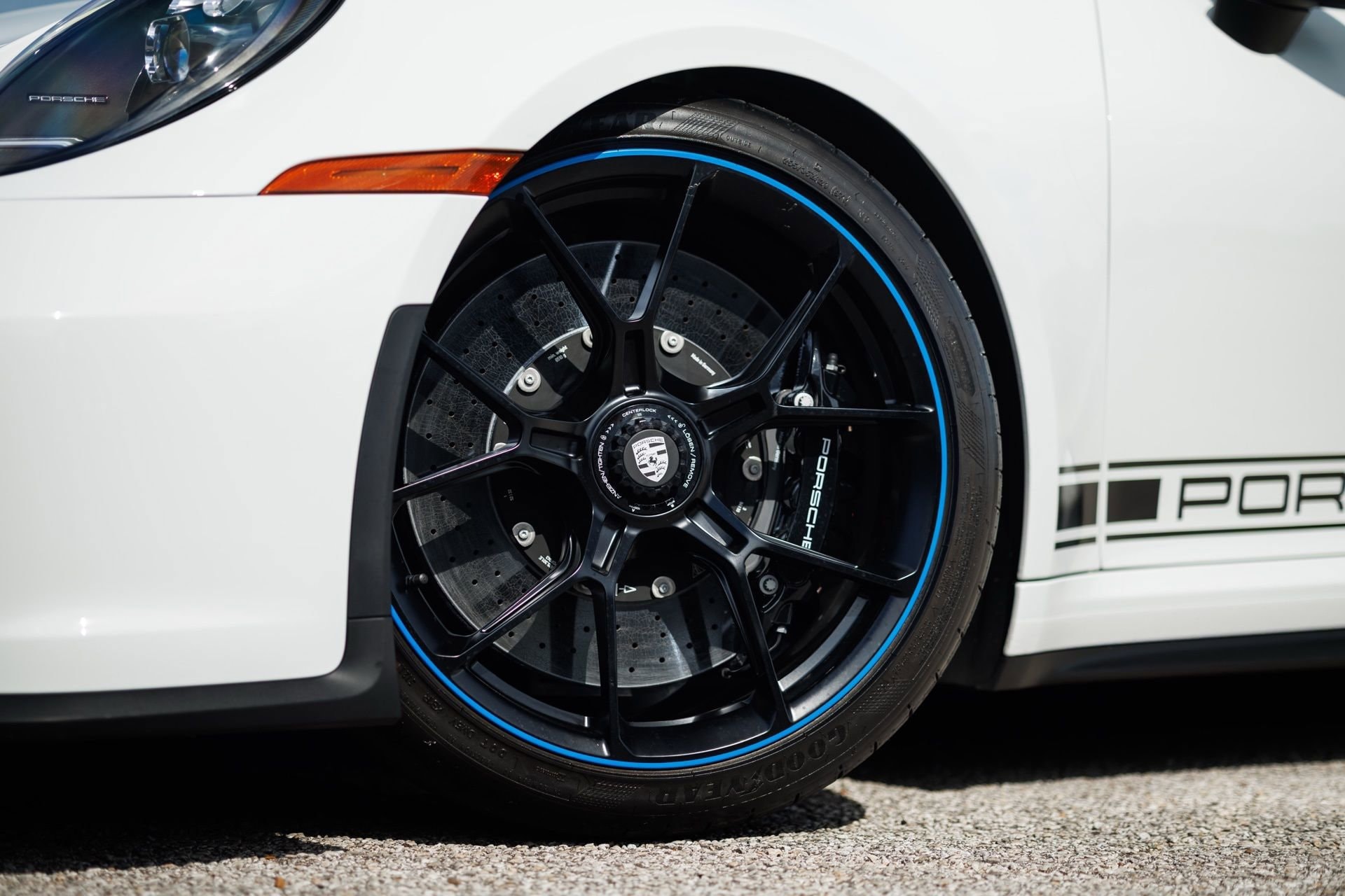 2022 Porsche 911 GT3 - Photo 25