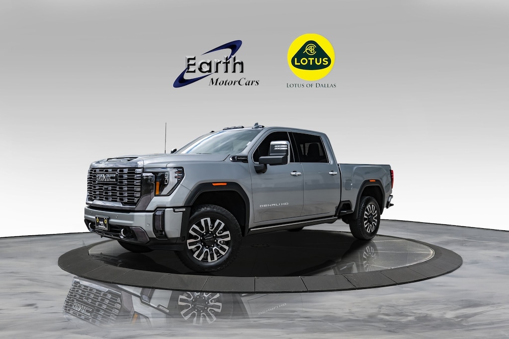 Used 2024 GMC Sierra 2500HD Denali Ultimate 6.6L DURAMAX 15-Inch Color HUD 4D Crew Cab