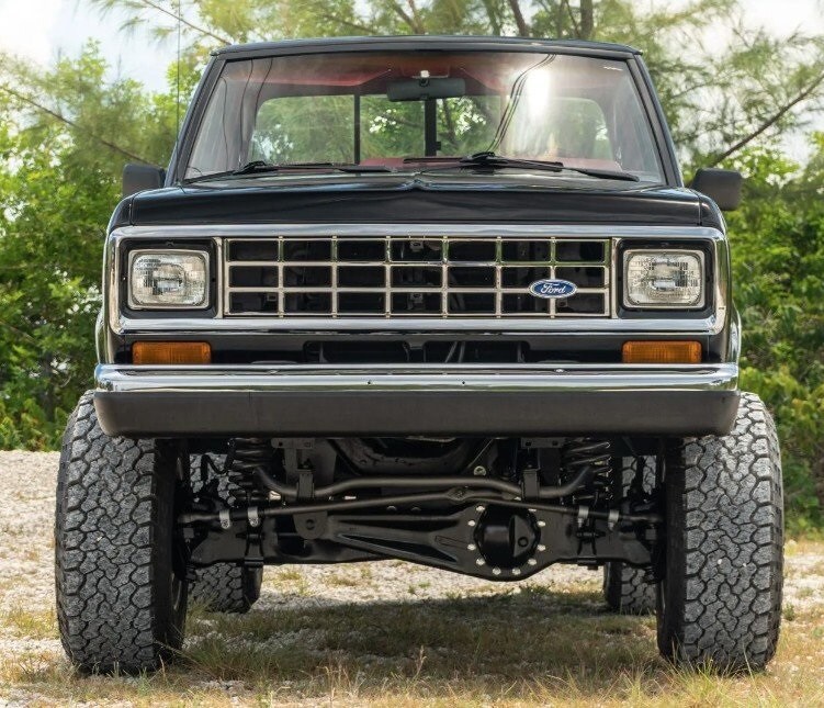 1988 Ford Ranger XLT photo 2