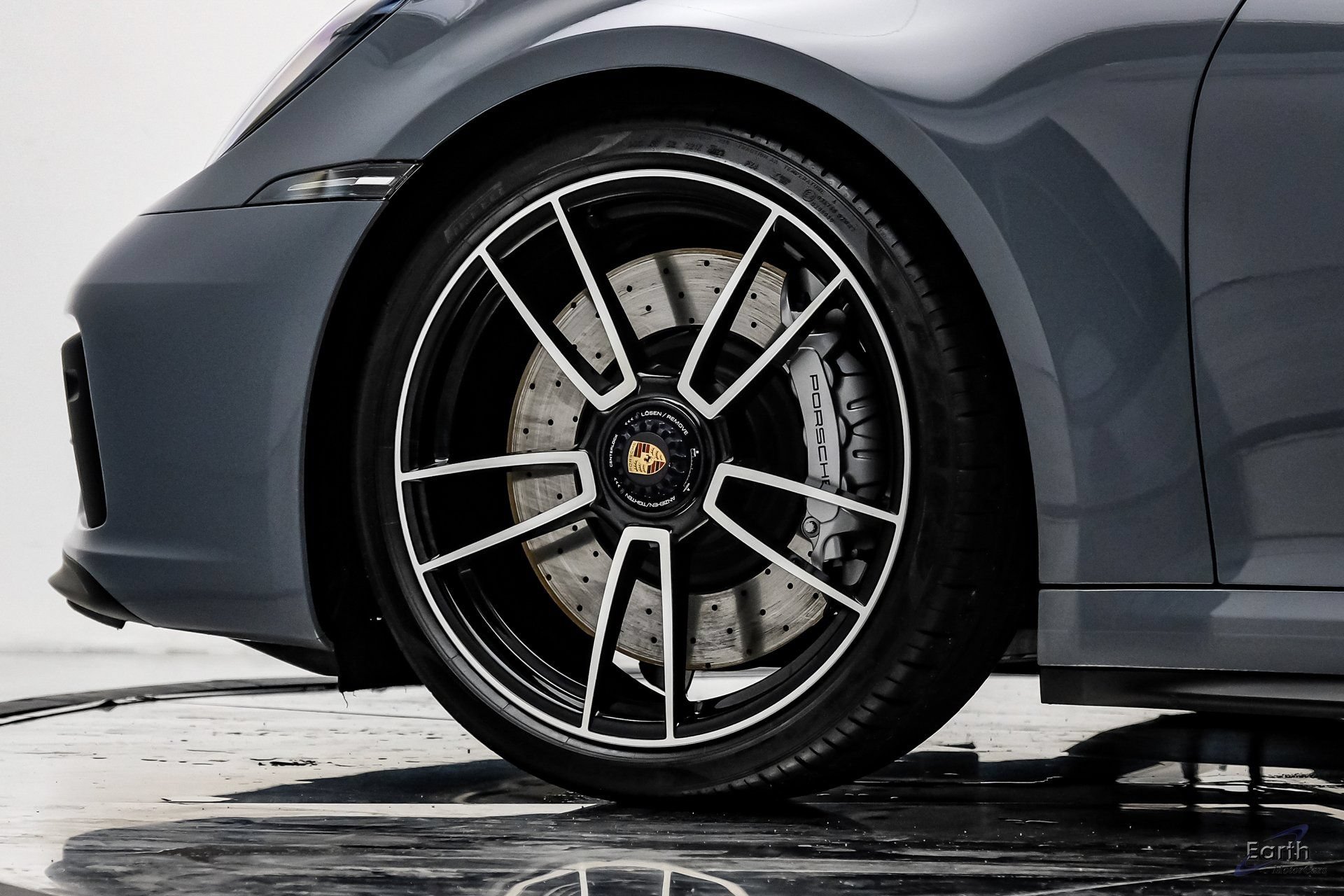 2024 Porsche 911 GTS - Photo 91