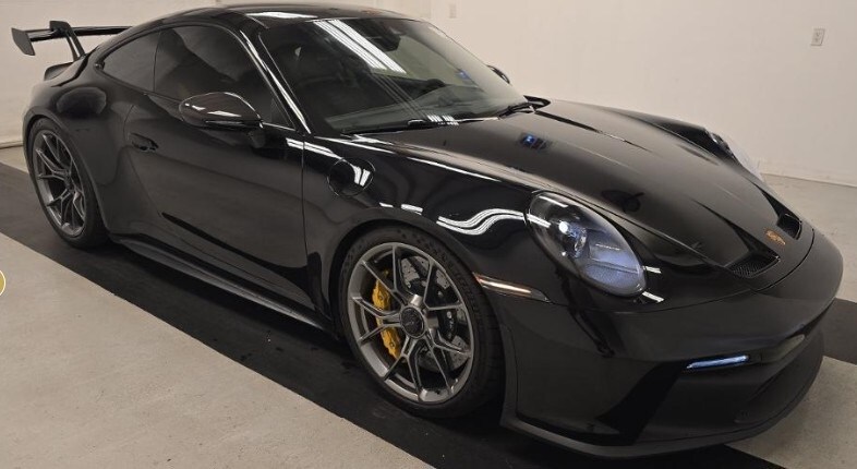 2022 Porsche 911 GT3 Touring photo 3