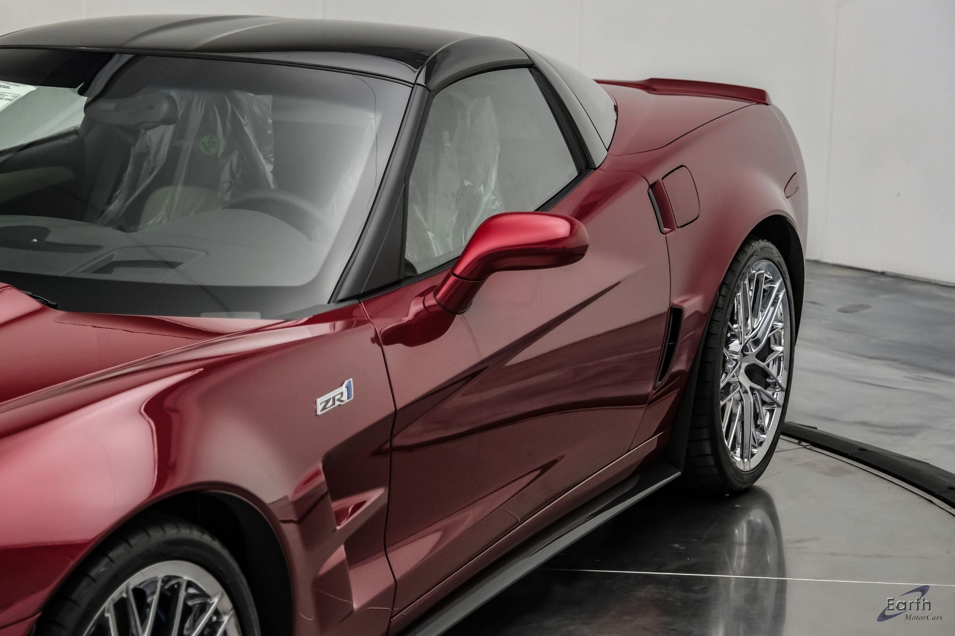 2010 Chevrolet Corvette ZR1 - Photo 28