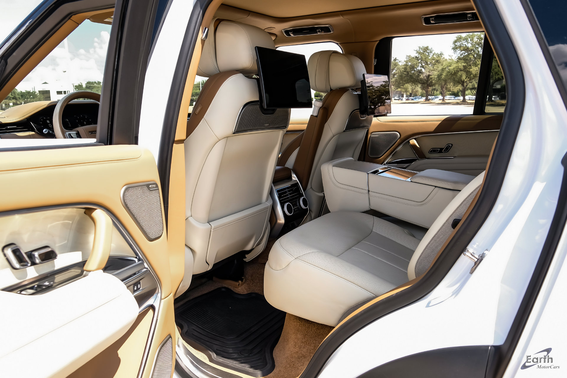2024 Land Rover Range Rover SV - Photo 63