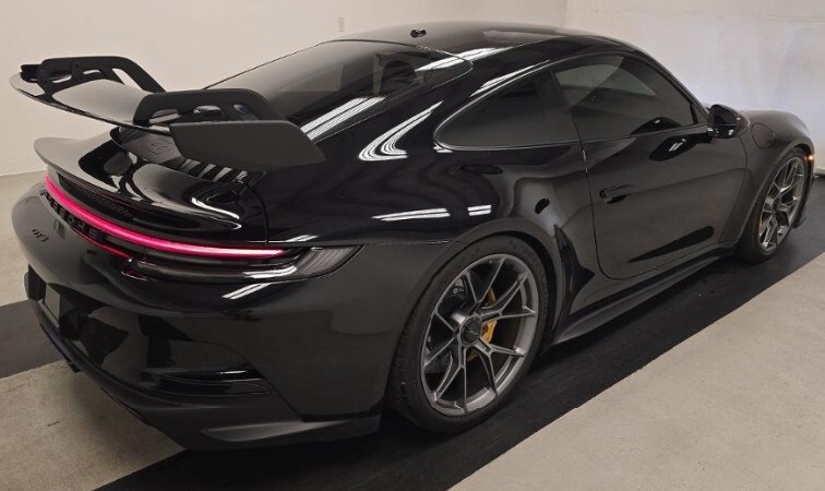 2022 Porsche 911 GT3 Touring photo 4