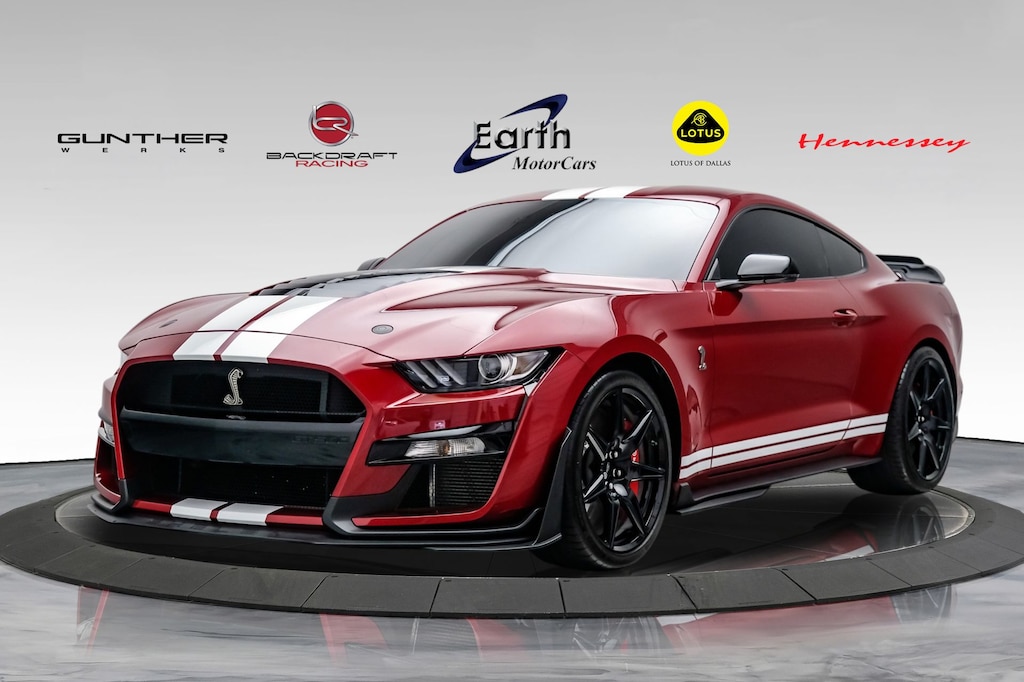 Used 2021 Ford Mustang Shelby GT500 CARBON FIBER HANDLING PKG 1 of 6 2D Coupe