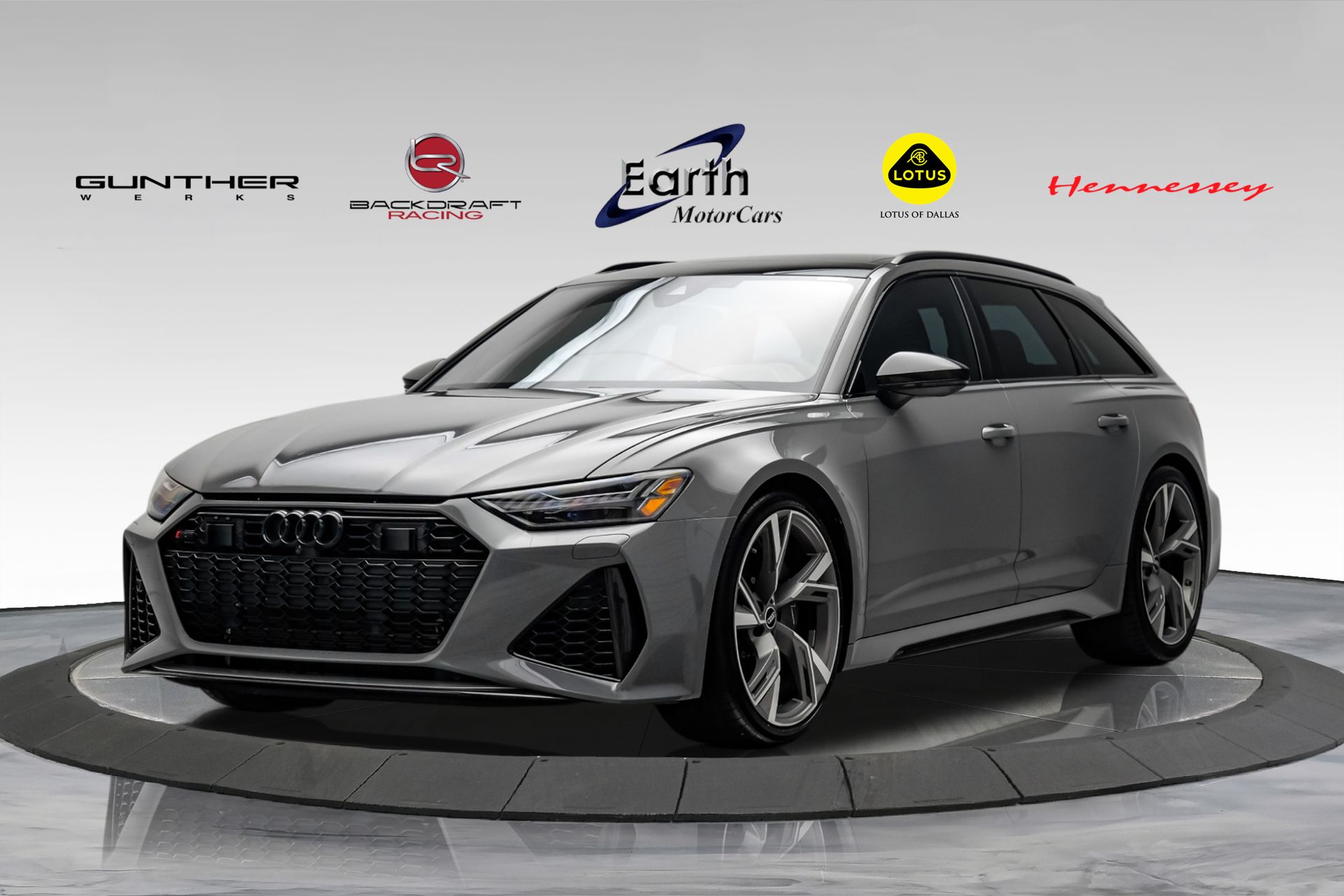 2022 Audi RS 6 Avant -'s photo
