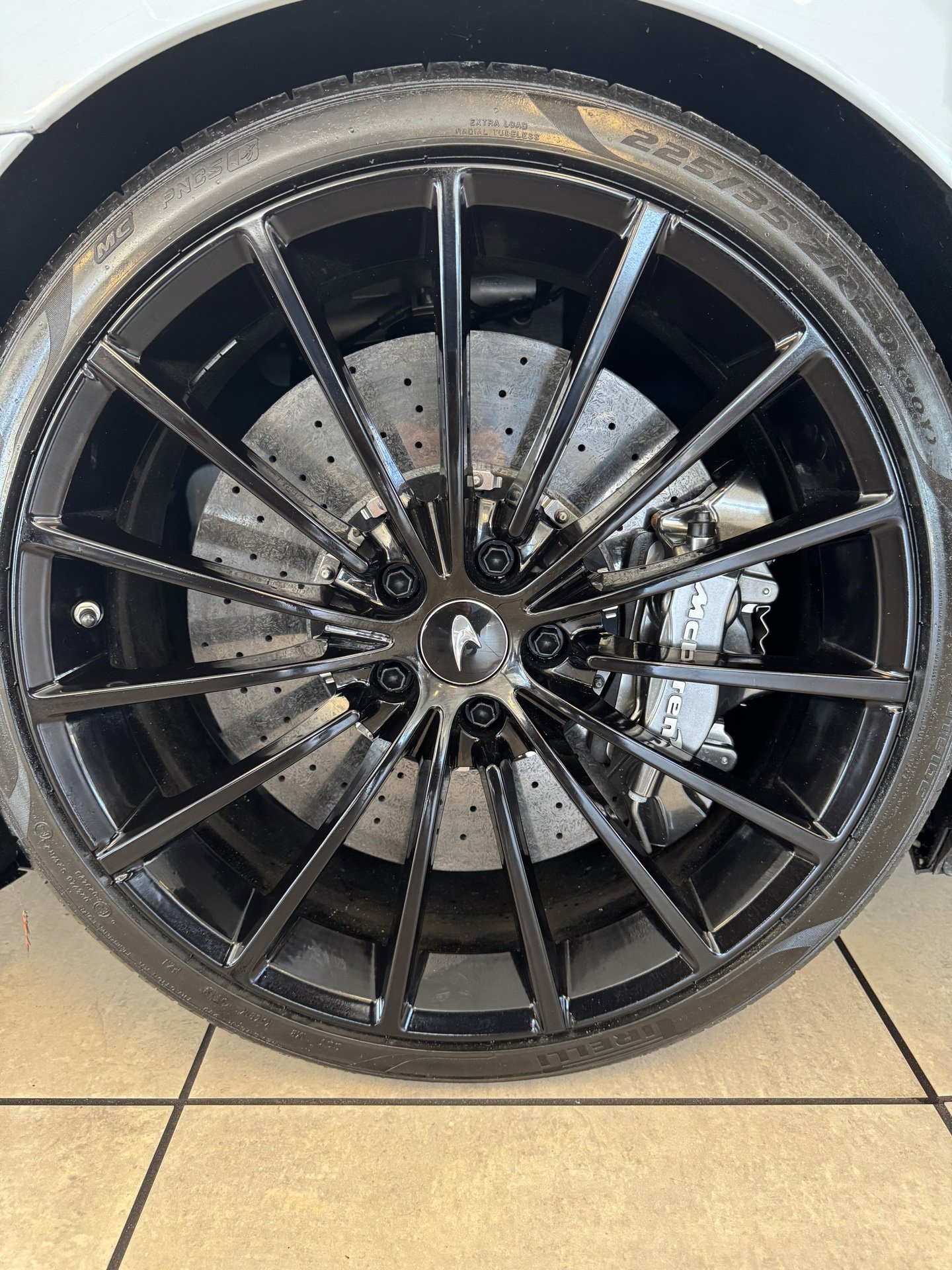 2022 Mclaren GT photo 4