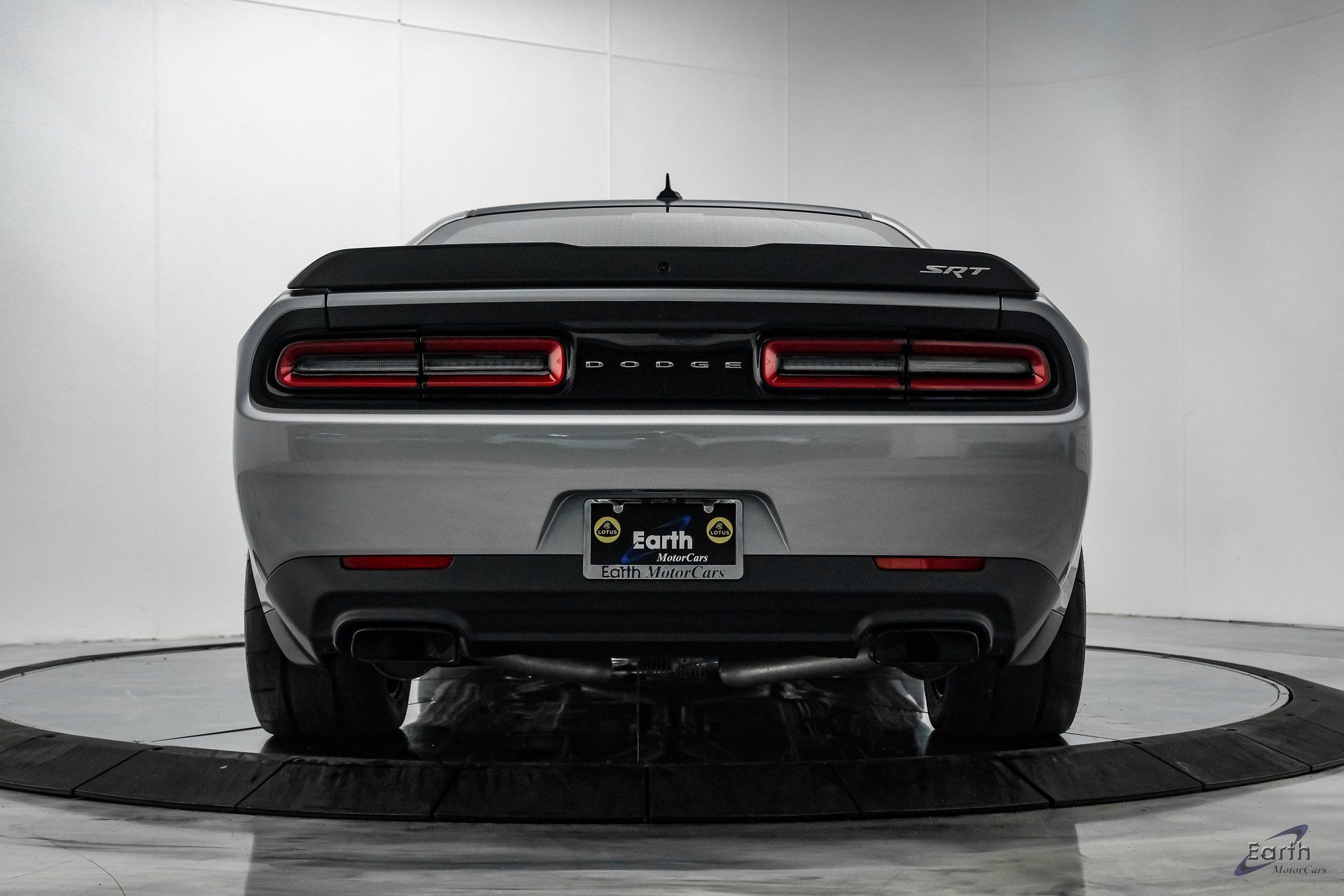 2018 Dodge Challenger SRT - Photo 14