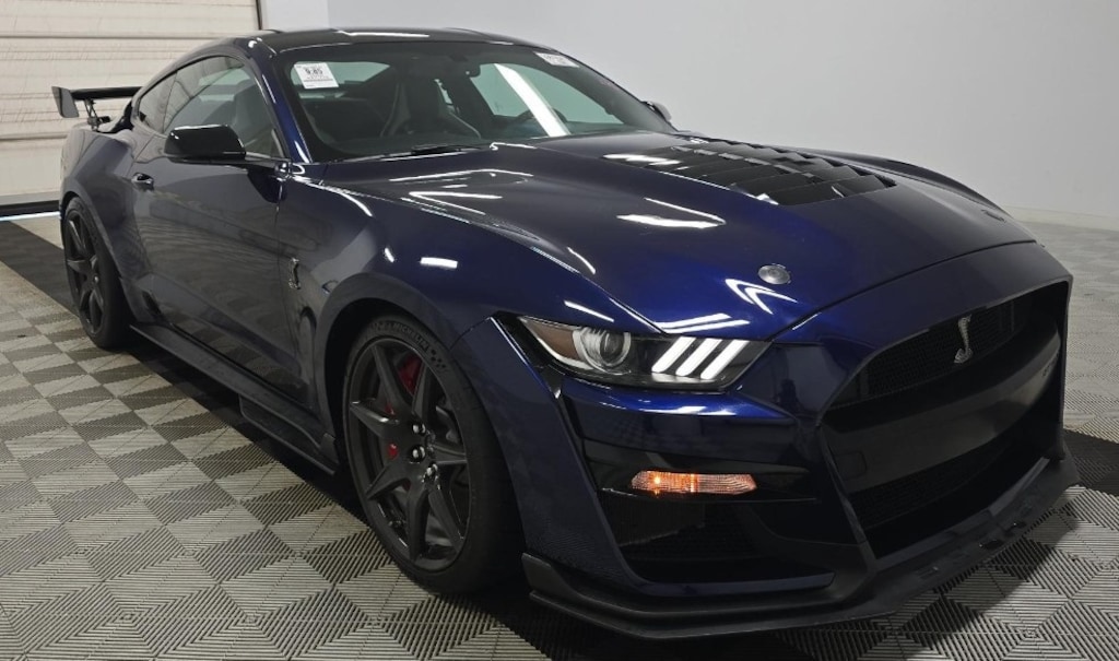 Used 2020 Ford Mustang Shelby GT500 Carbon Fiber Track - Tech Pack Painte 2D Coupe