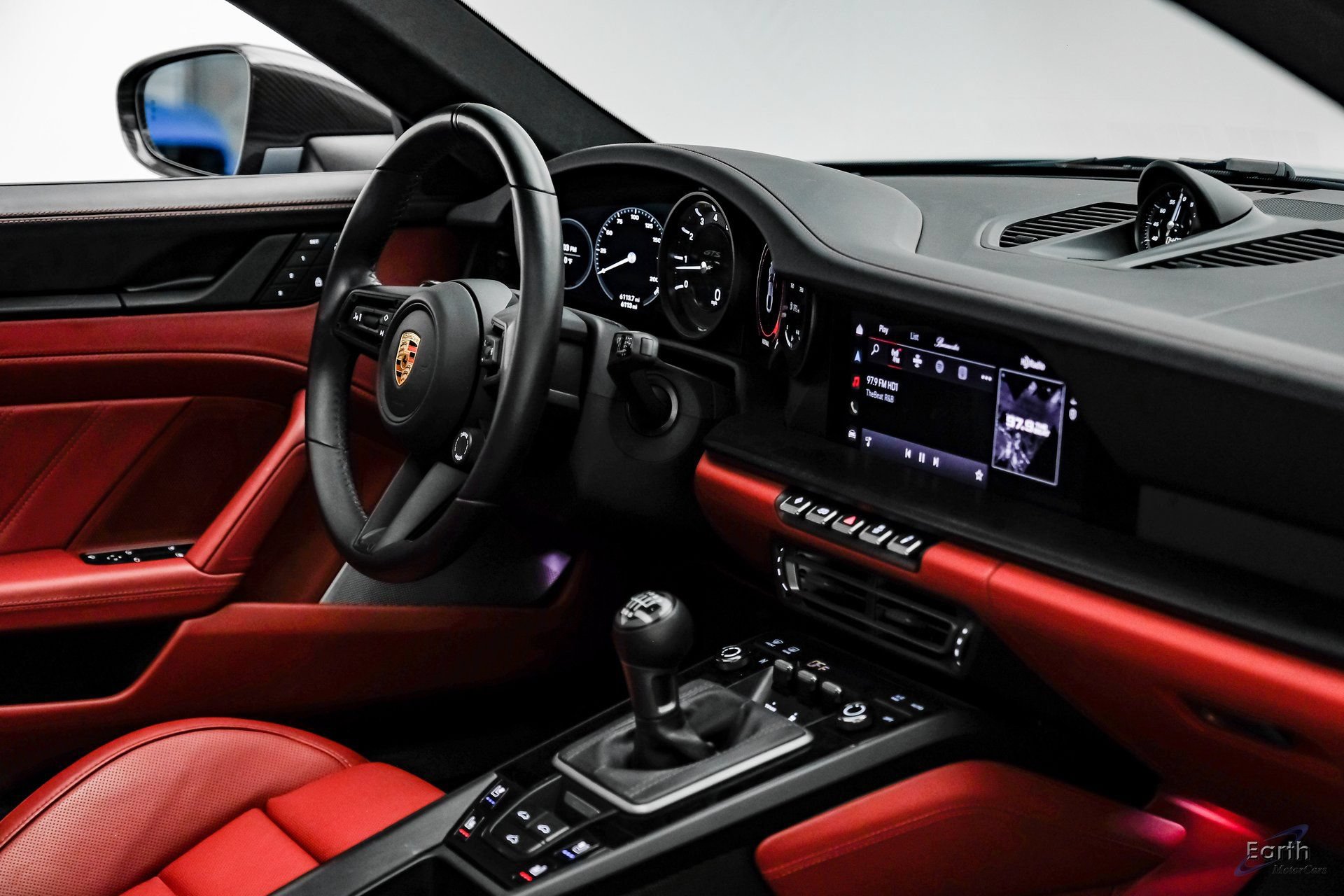 2024 Porsche 911 GTS - Photo 48