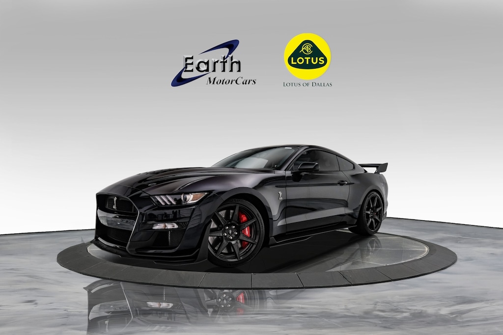 Used 2022 Ford Mustang Shelby GT500 Carbon Fiber Track Pack Tech Pkg 1 of 2D Coupe