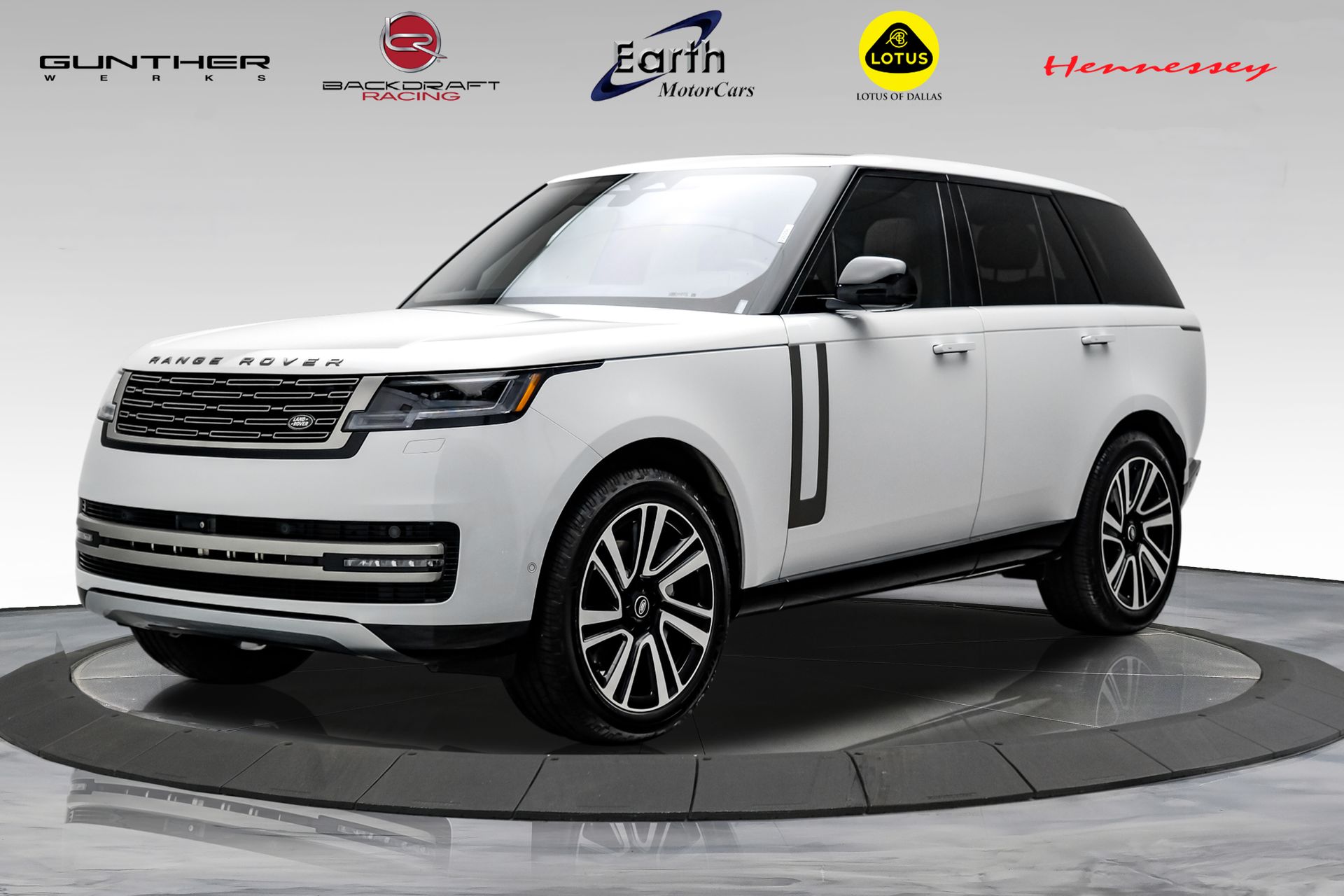 2023 Land Rover Range Rover SE