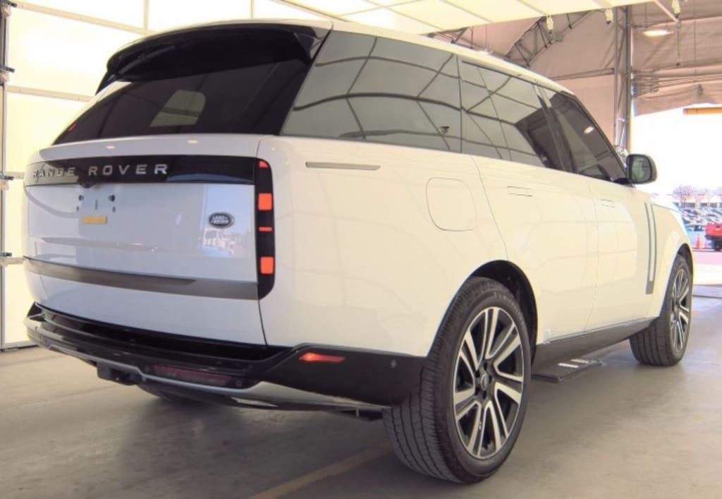 Used 2023 Land Rover Range Rover SE Premium Upgrade Interior Pack 22 Wheels 4D Sport Utility