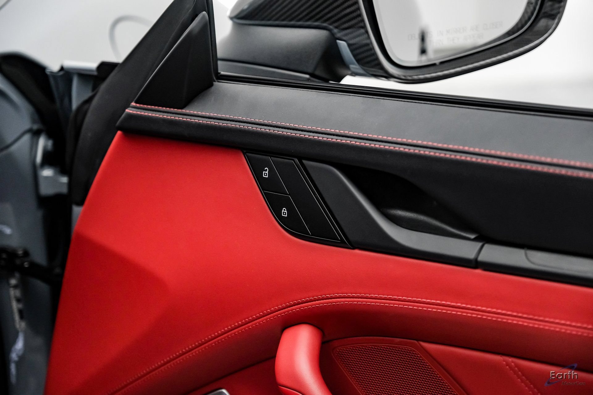 2024 Porsche 911 GTS - Photo 87