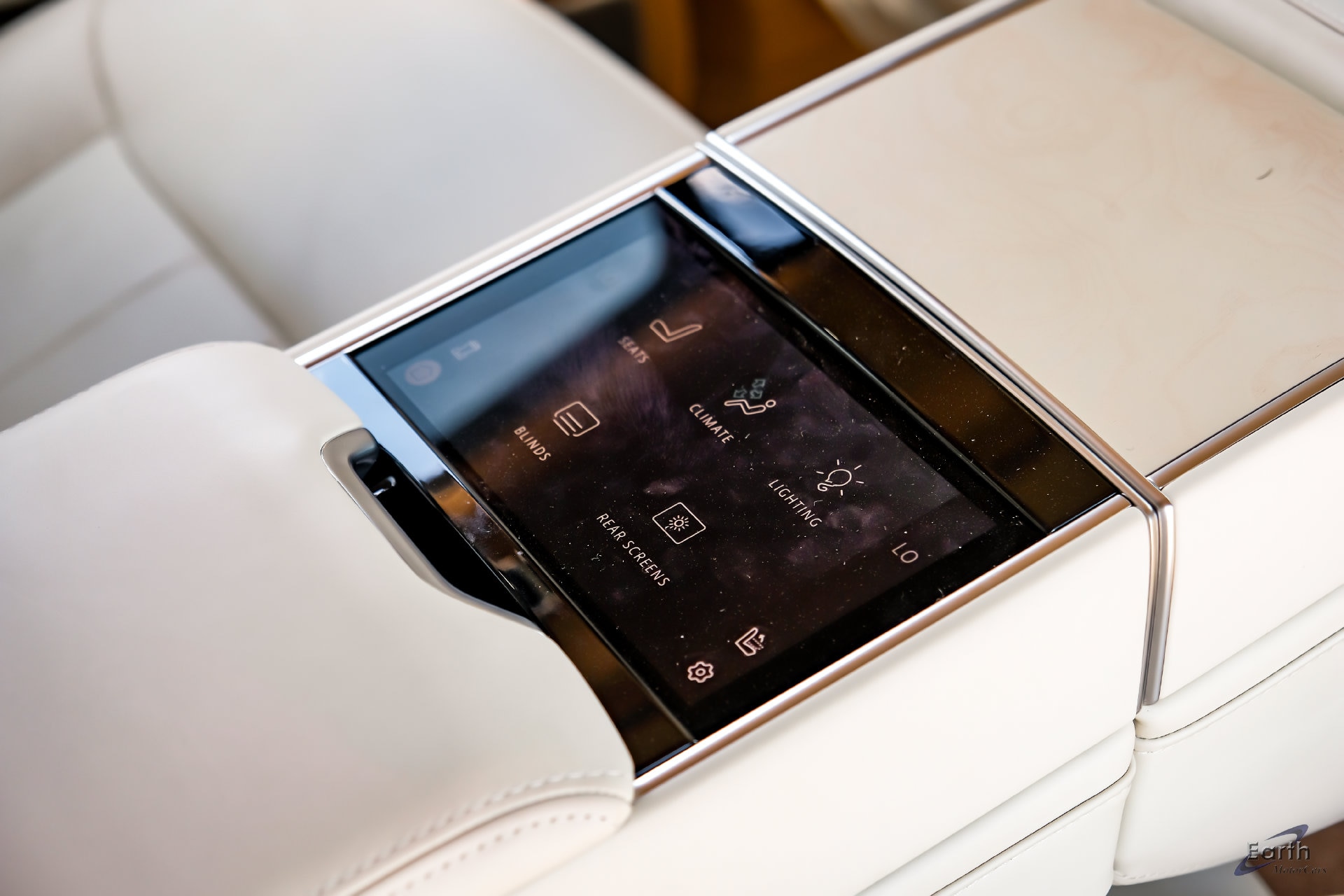 2024 Land Rover Range Rover SV - Photo 61