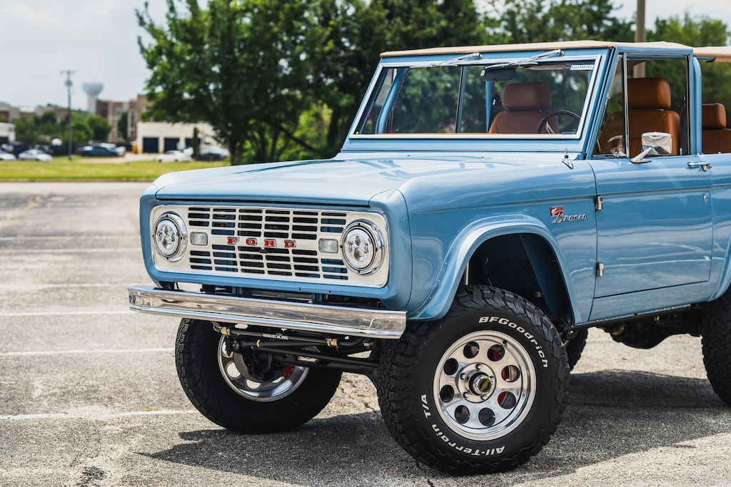 Used 1970 Ford 5.0 Bronco Coyote by Gateway Broncos SUV