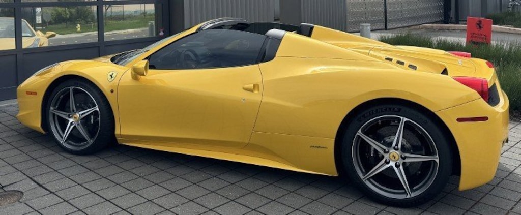 Used 2012 Ferrari 458 Spider Carbon Fiber Steering Wheel with LED Rev Display S Convertible