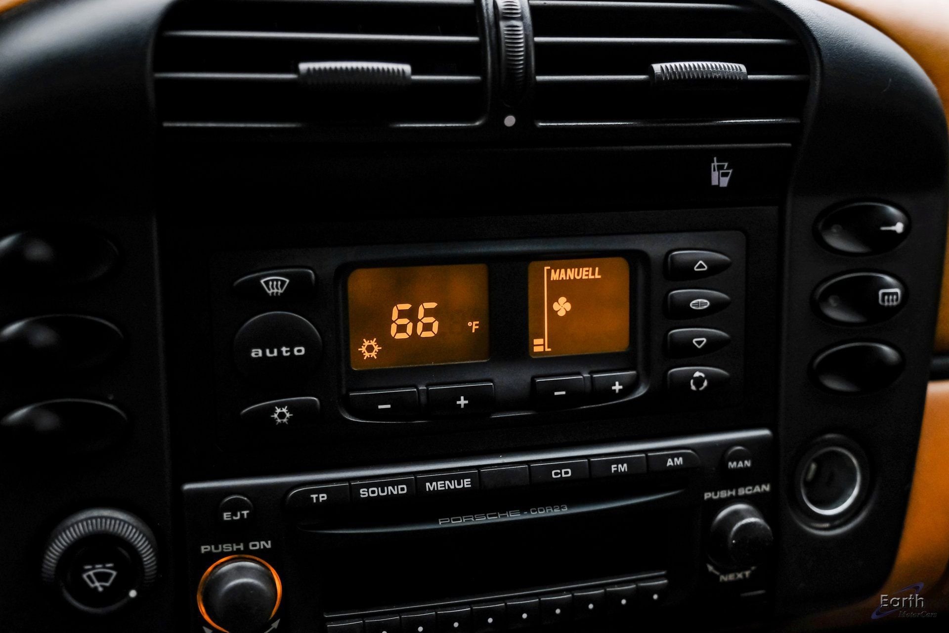 2004 Porsche 911 GT3 - Photo 64