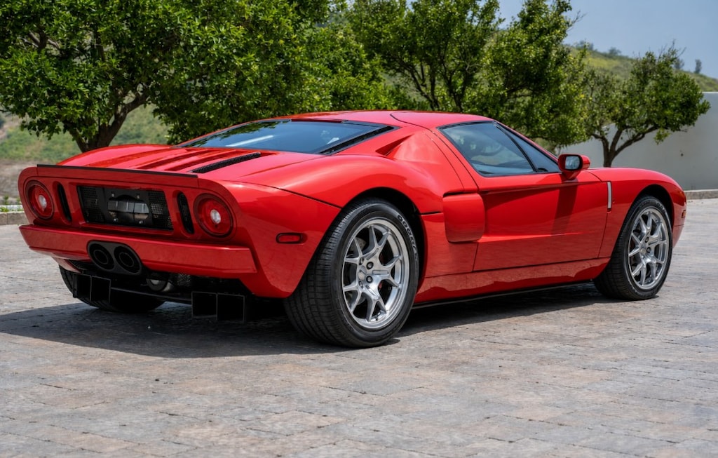 Used 2005 Ford GT Stripe Delete 1 of 14 Made - RARE 2D Coupe