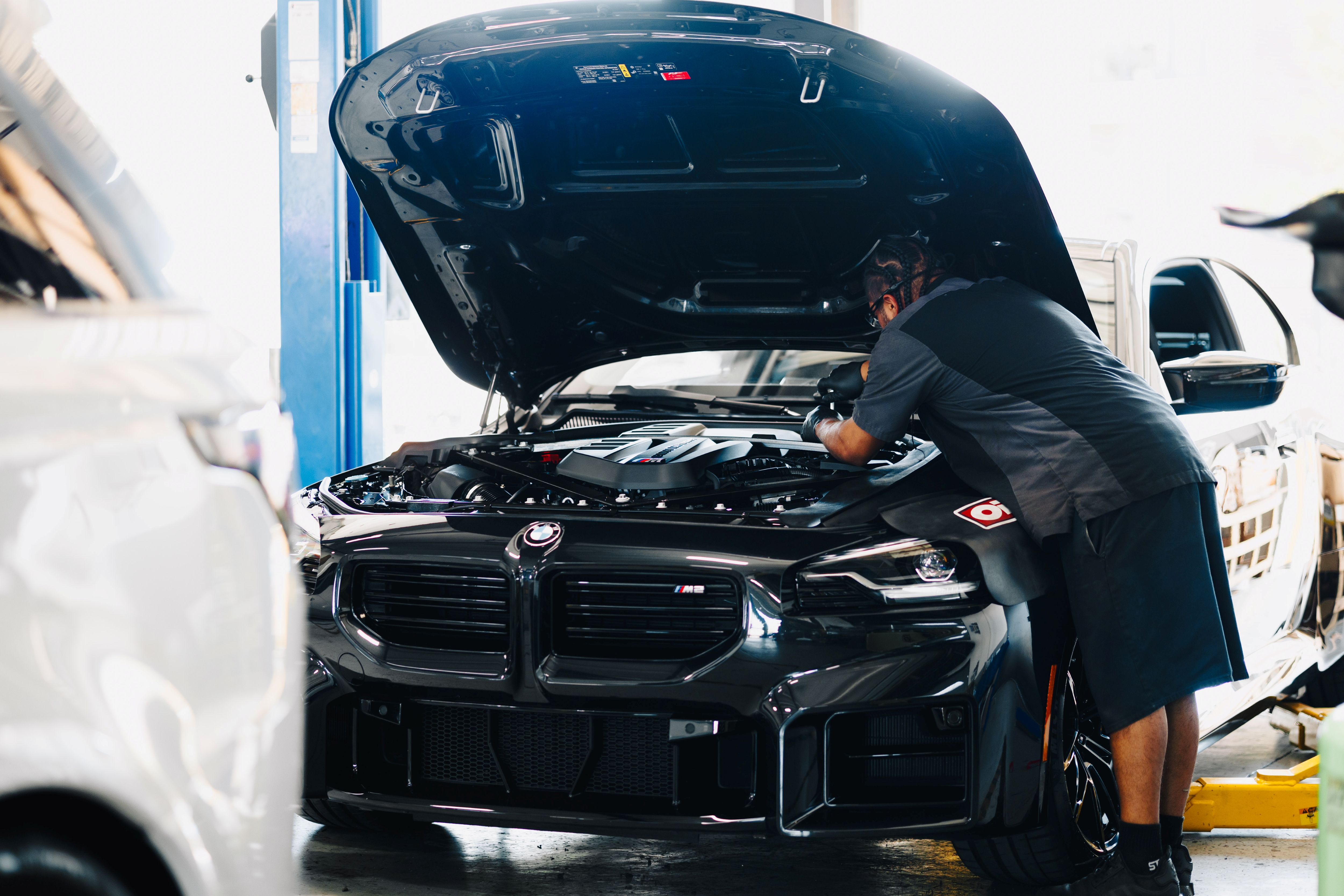 Luxury Car Service Center, Exotic Car Repair, Classic Car Service ...