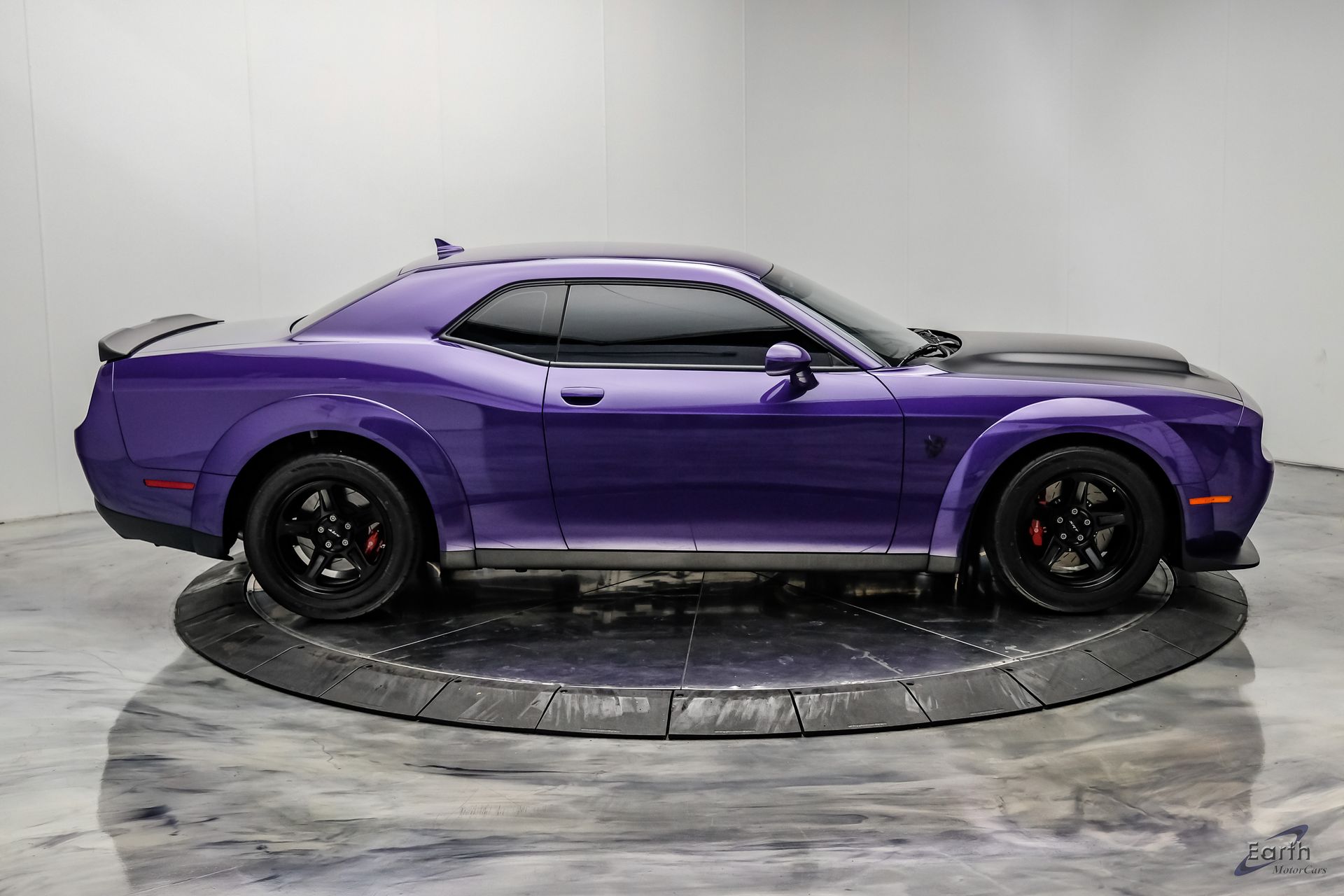 2018 Dodge Challenger SRT - Photo 25