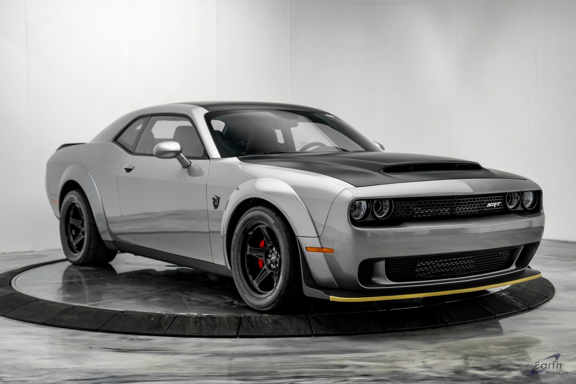 2018 Dodge Challenger SRT - Photo 25