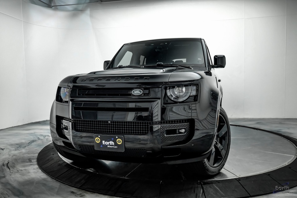 Used 2024 Land Rover Defender 130 X-Dynamic SE 22 Wheels Comfort & Convenience Pack 4D Sport Utility