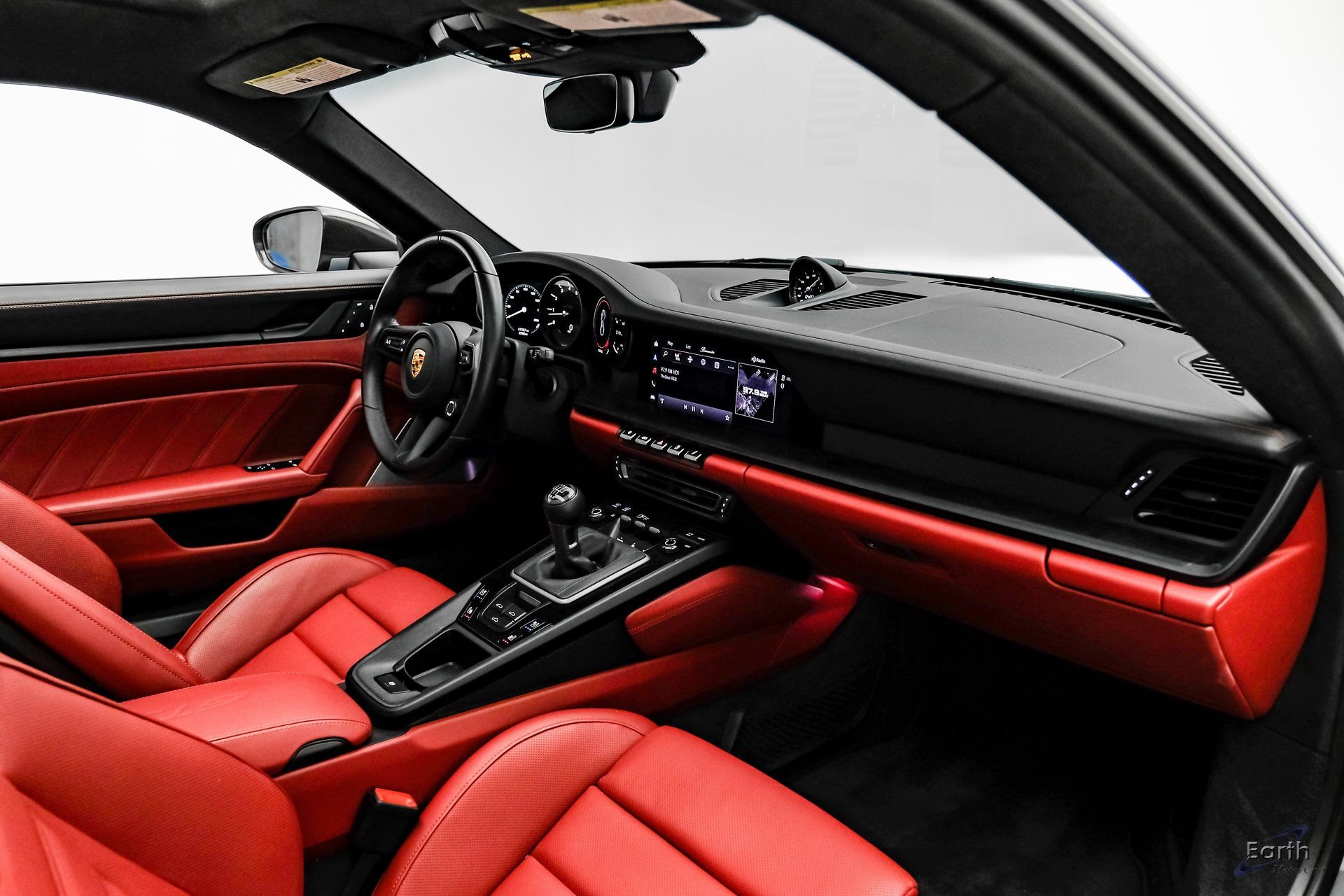 2024 Porsche 911 GTS - Photo 45