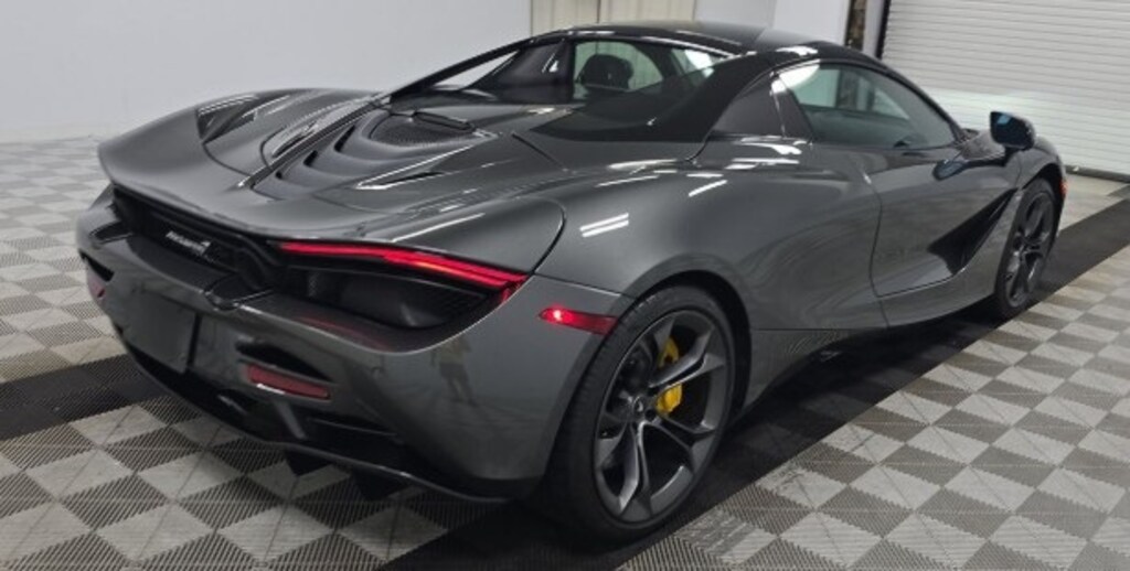 Used 2020 Mclaren 720S Spider Ceramic Brakes Twin Spoke Wheels Convertible