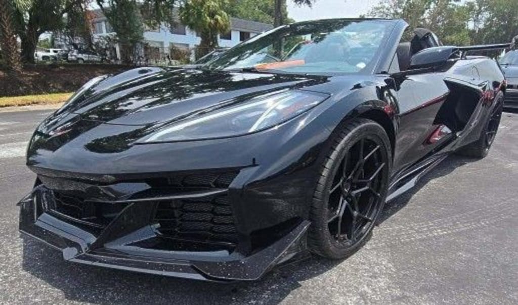 Used 2025 Chevrolet Corvette Z06 3LZ Carbon Aero Package Engine Appearance Pkg Convertible