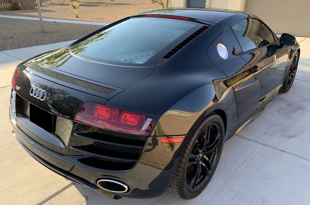 Used 2011 Audi R8 5.2 V10 Quattro Factory 6 Speed Manual 2D Coupe