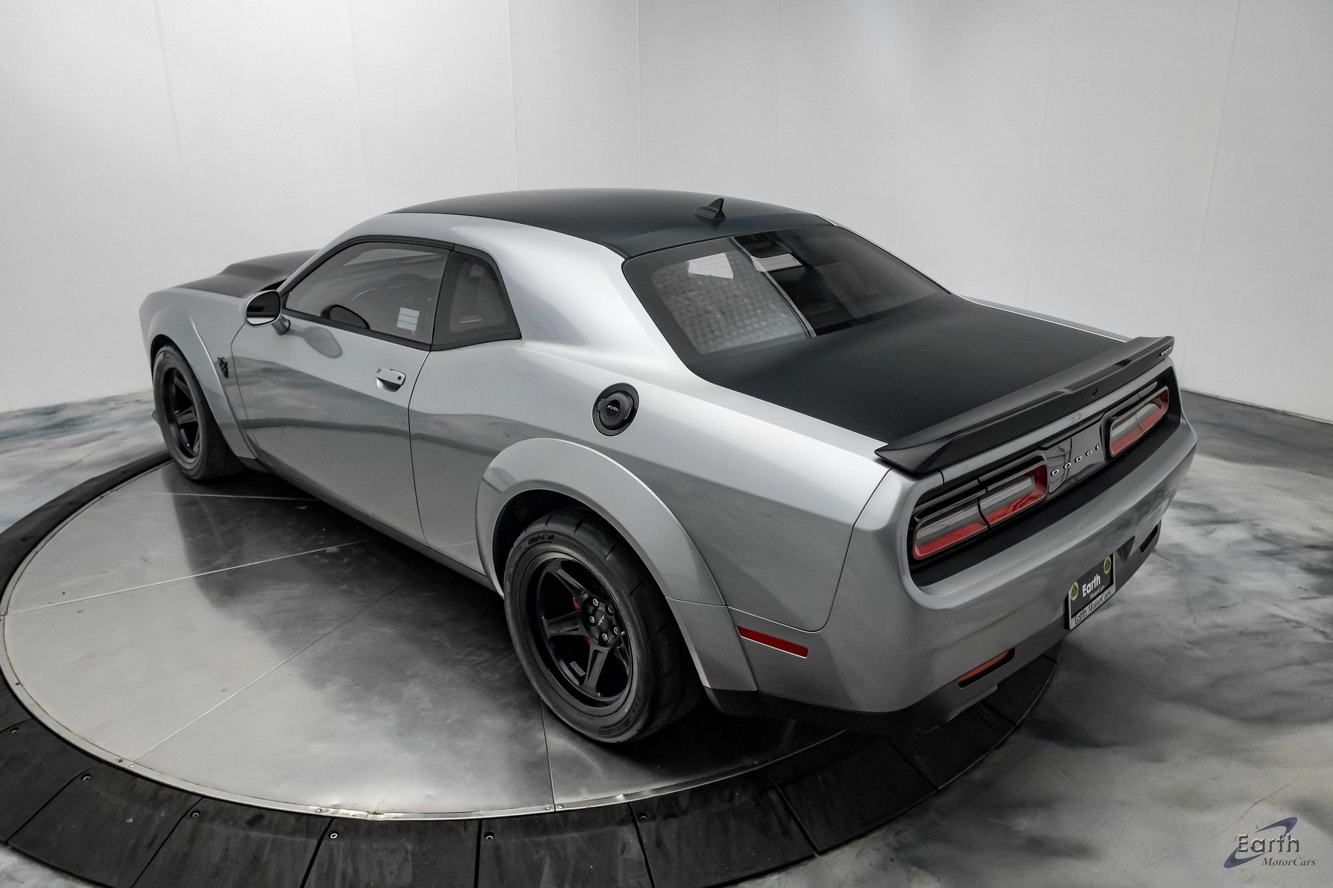 2018 Dodge Challenger SRT - Photo 13