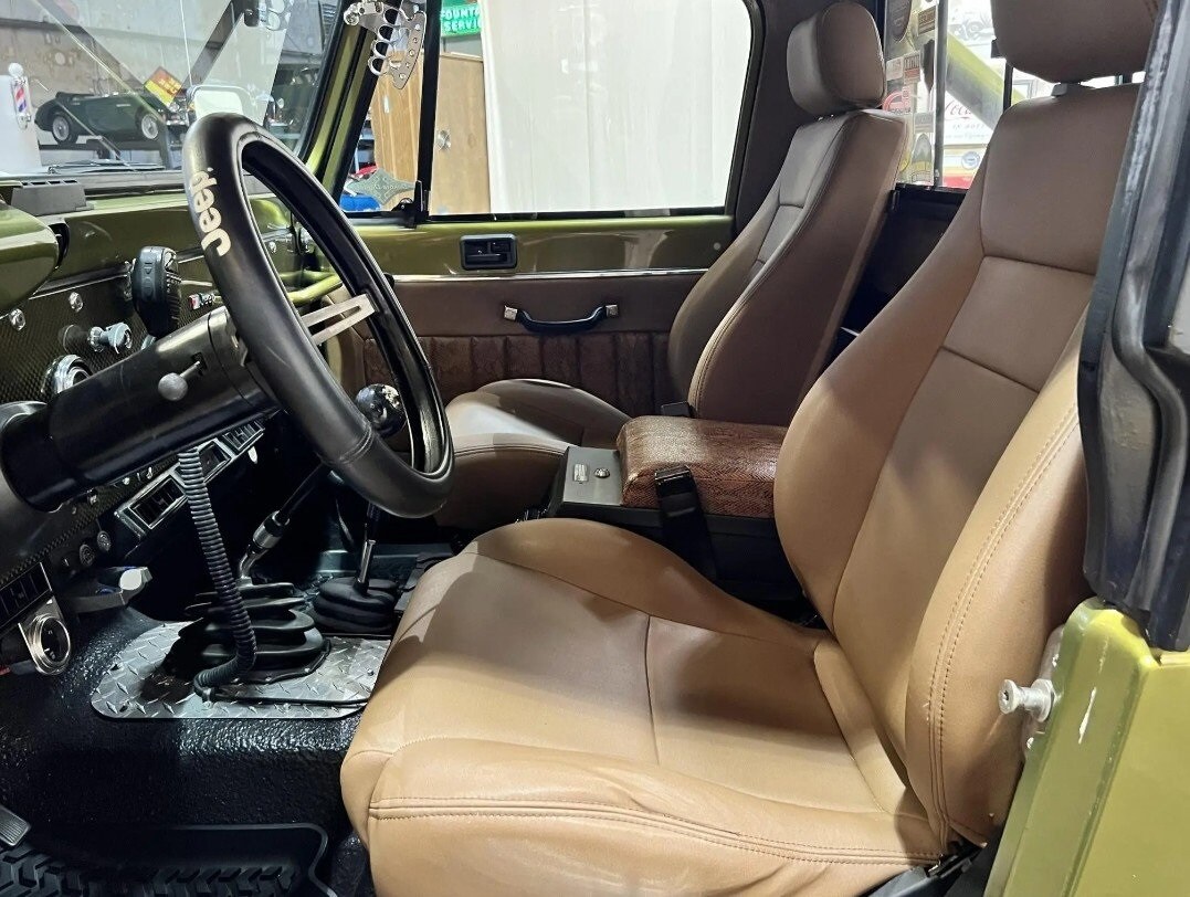 1984 Jeep CJ Extra Duty Suspension photo 3