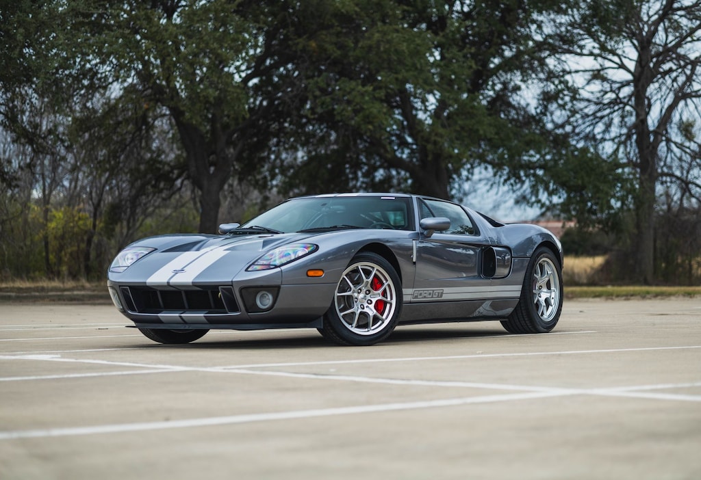 Used 2006 Ford GT 4-Option Spec Like New 924-Miles! 2D Coupe