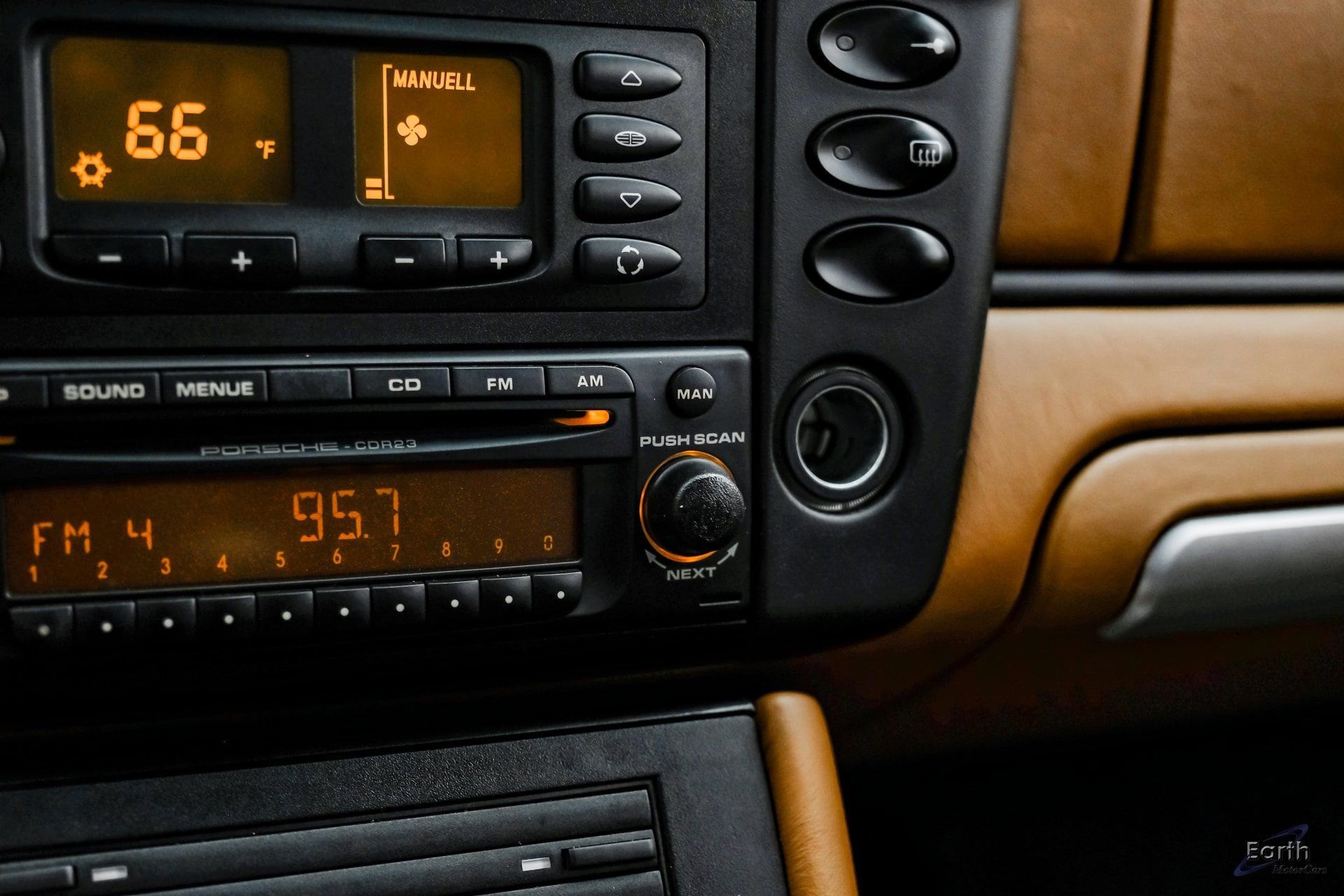 2004 Porsche 911 GT3 - Photo 62