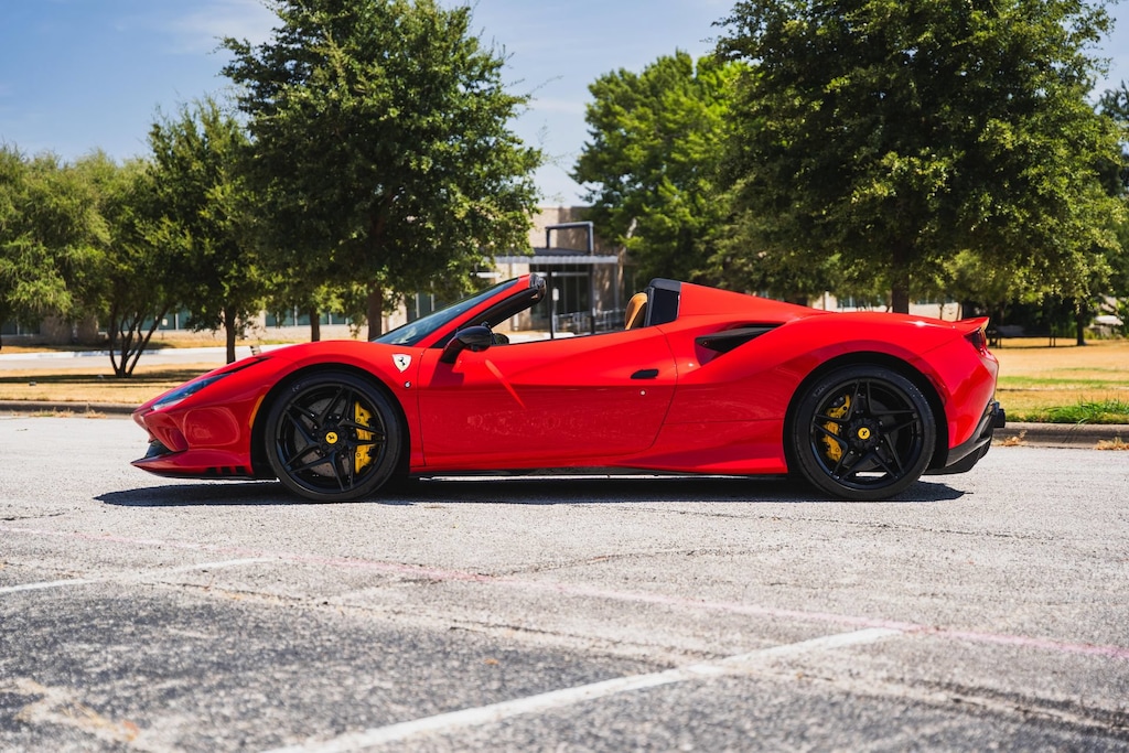 Used 2021 Ferrari F8 Spider Front Lift Shields Carbon Package Daytona Power Se Convertible