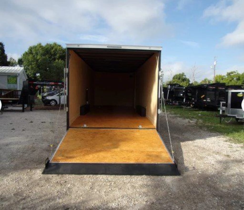 Used 2025 Freedom 24 Enclosed Trailer Trailer